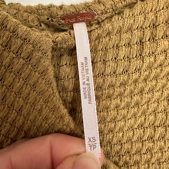 Free People Marley Off The Shoulder Twist Top Women's - Picture 3 of 7